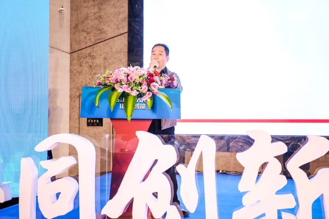 饕餮盛宴！3868la银河总站智能?建华建材预造桩施工设备与技术互换会隆沉召开
