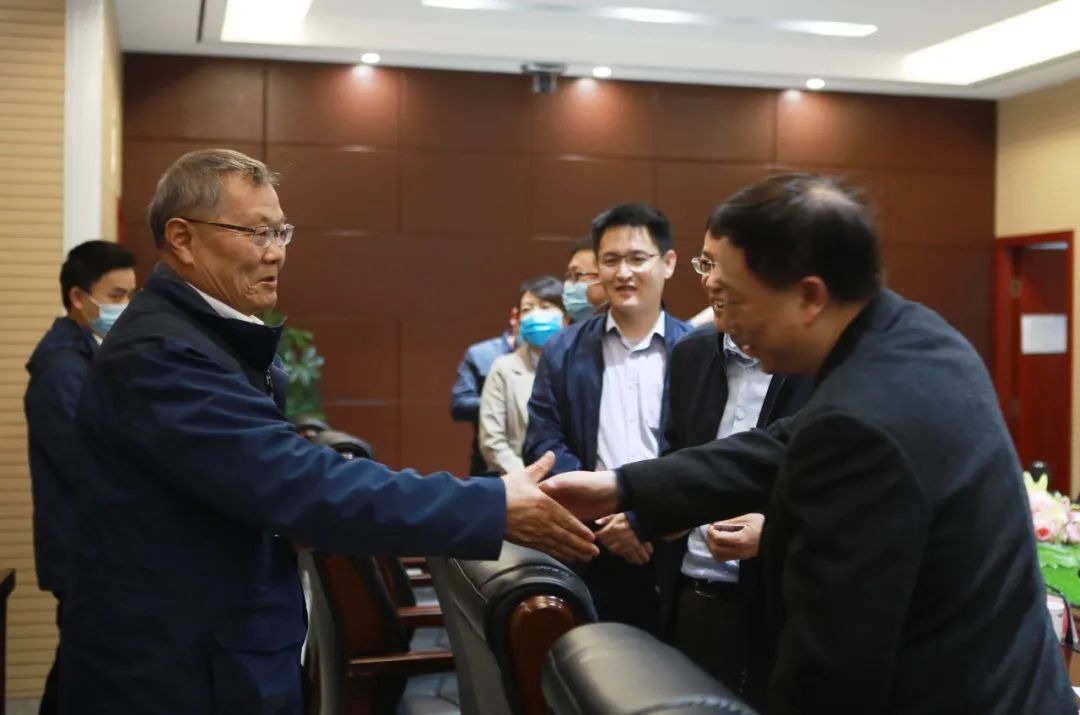 宁夏工信厅副厅长张伟一行调研3868la银河总站智能