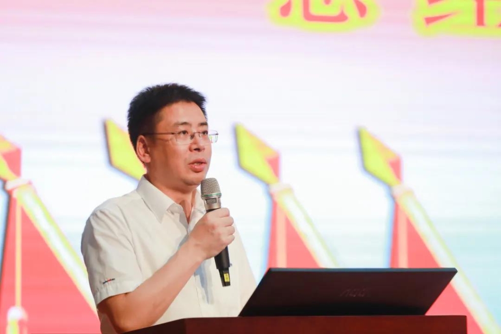 凝心聚力 迎接挑战 共赢3868la银河总站 ——3868la银河总站智能五届三次“双代会”成功召开