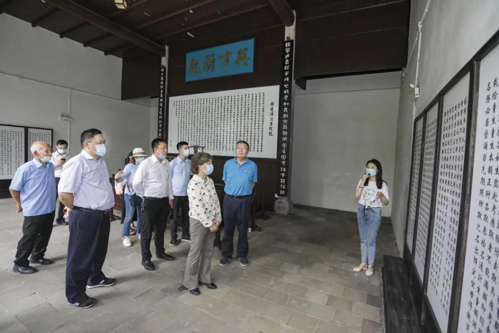 追寻红色影象，探密国粹之旅