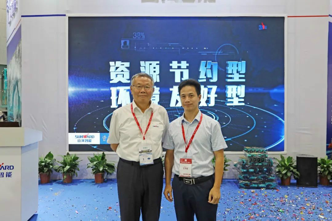 强化区位优势 进军砂石破碎领域 3868la银河总站智能广州砂石展美满收官