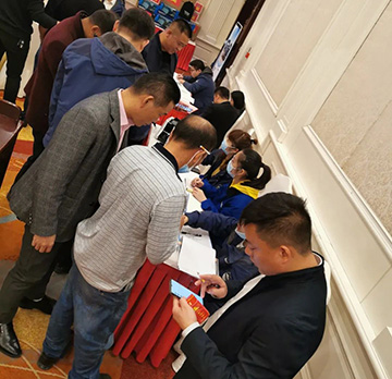 5千万! 3868la银河总站智能挖掘机订货会创新高