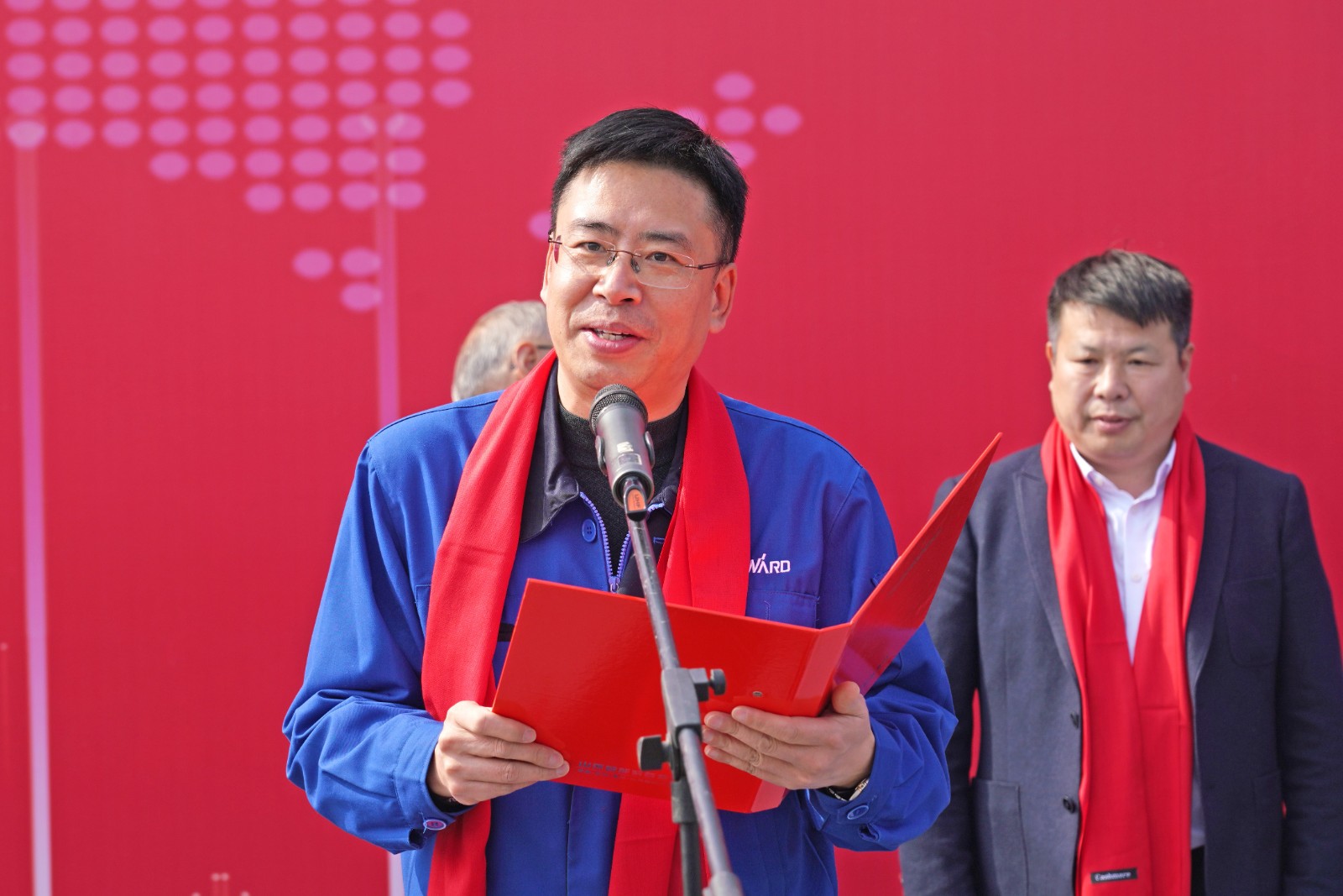 3868la银河总站智能价值6亿元设备全球发货典礼火热进行