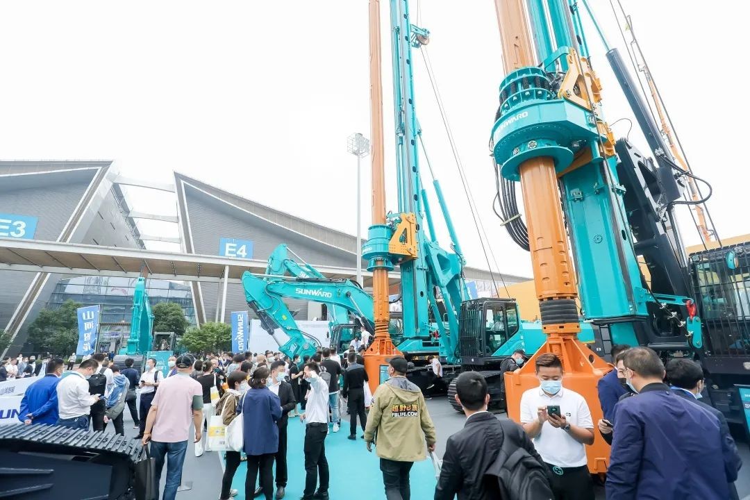 何清华出席长沙国际工程机械产业链发展峰会，走“双循环”路路关键在于“要做好自己的事件”