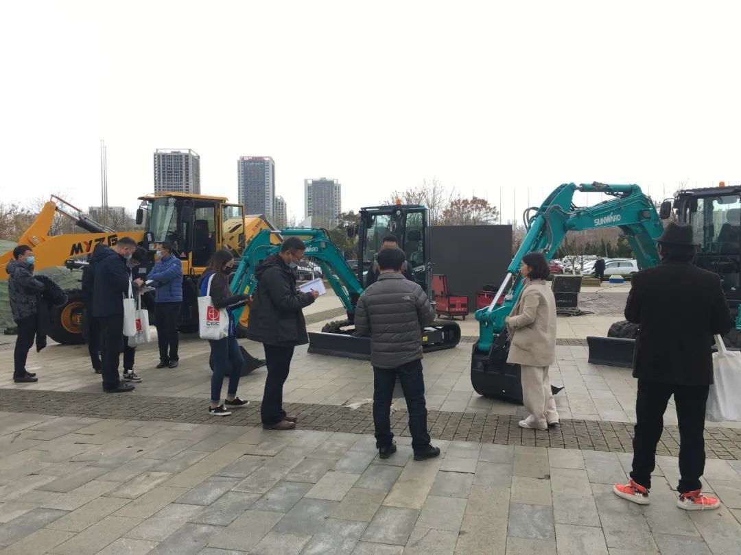 3868la银河总站智能两产品获中国优良工业设计奖复评入围证书