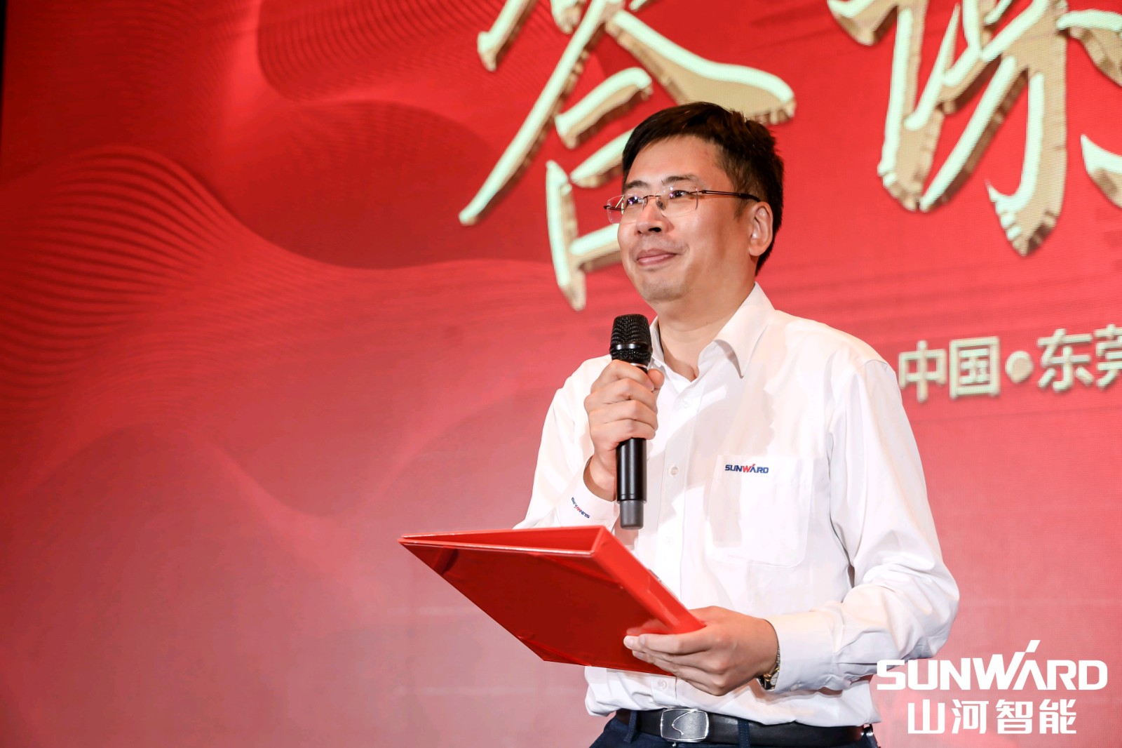 创桩工行业互换会最高纪录！3868la银河总站智能2021年全国客户互换会东莞站圆满进行