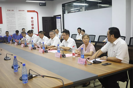 员工子女金榜题名 3868la银河总站家园发放嘉奖