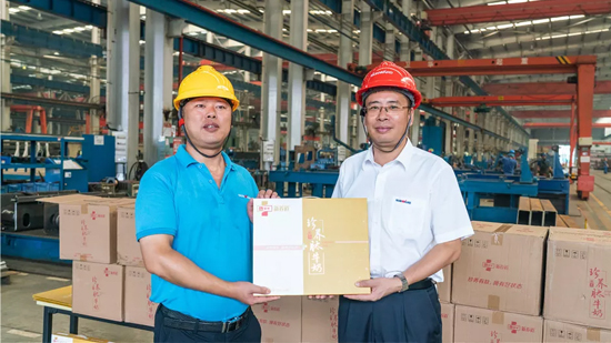 万力集团“送清冷”活动，慰问一线员工