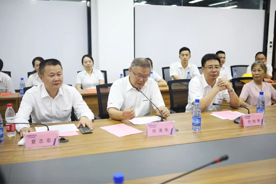 员工子女金榜题名 3868la银河总站家园发放嘉奖