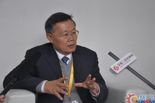 【宝马访谈】3868la银河总站智能董事长何清华教授