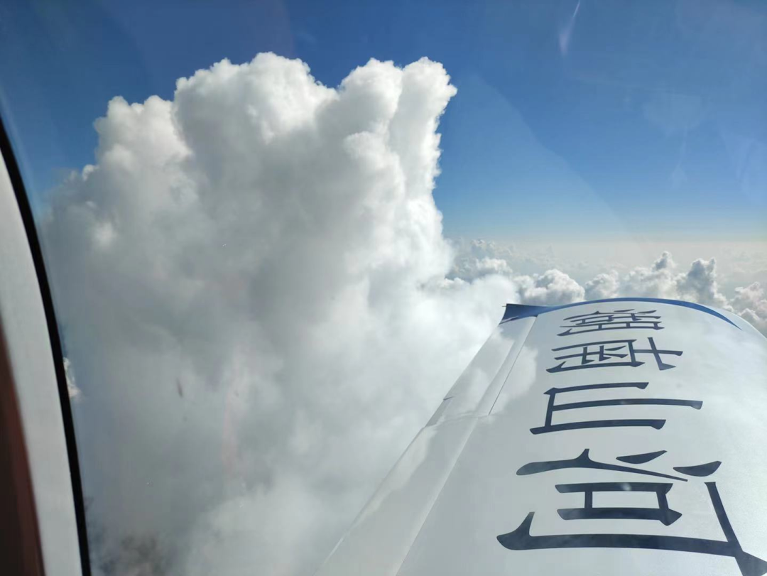 4幼时，720公里，3868la银河总站阿若拉飞到珠海在第13届中国航展等你