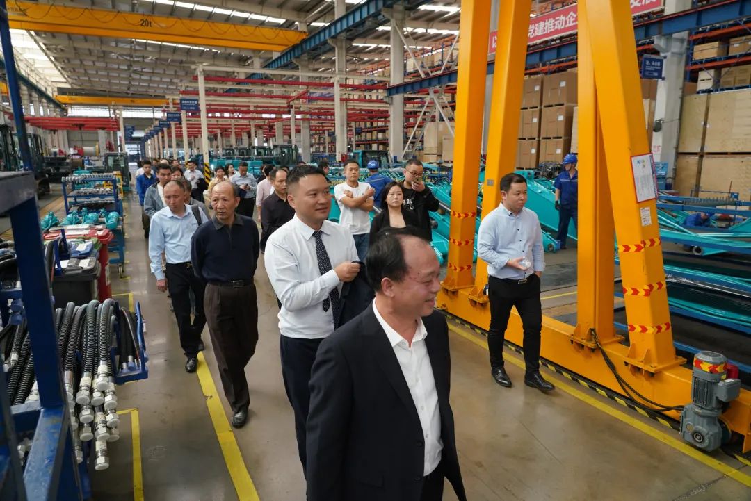 湖南省矿业协会第二届一次会员代表大会暨第二届一次理事会在3868la银河总站智能顺利召开