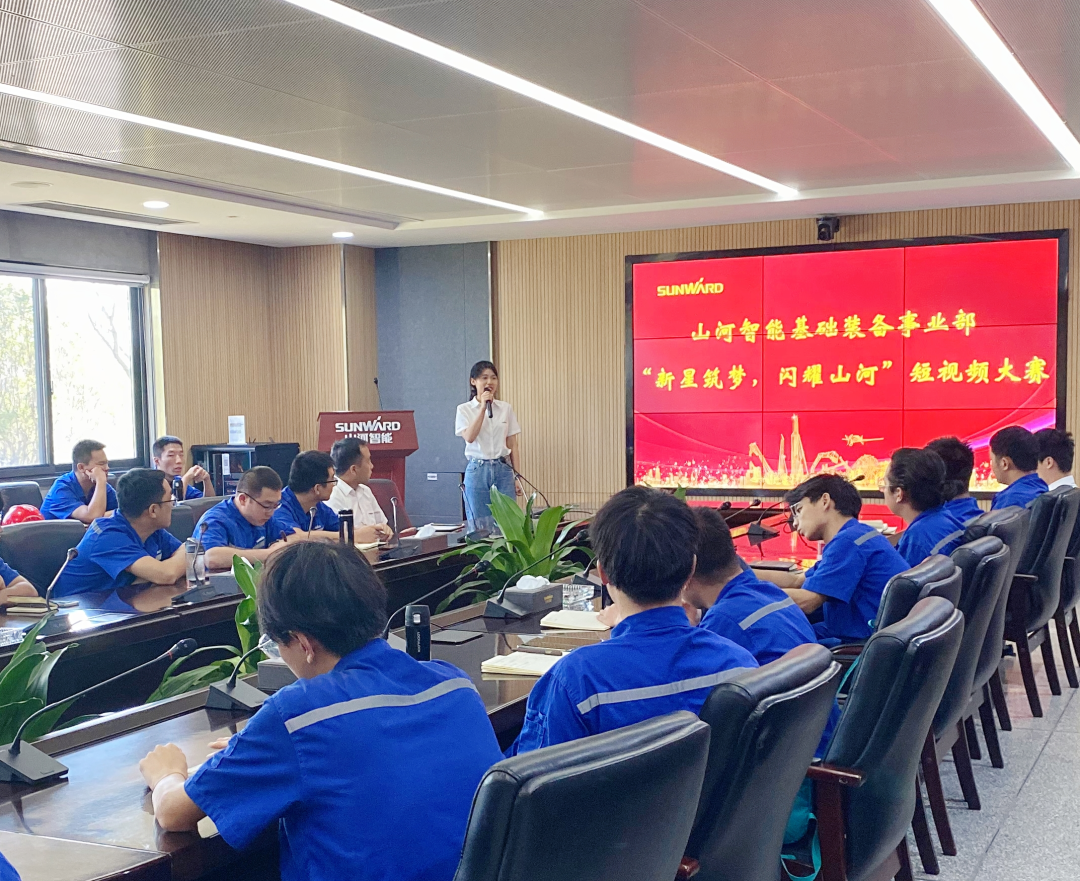 20220106090755_46759 你好 2022!再见 2021!我与3868la银河总站智能共成长
