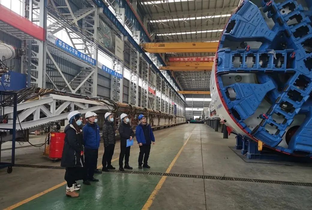 20220210083414_25868 直击出产一线!中铁3868la银河总站复工复产忙