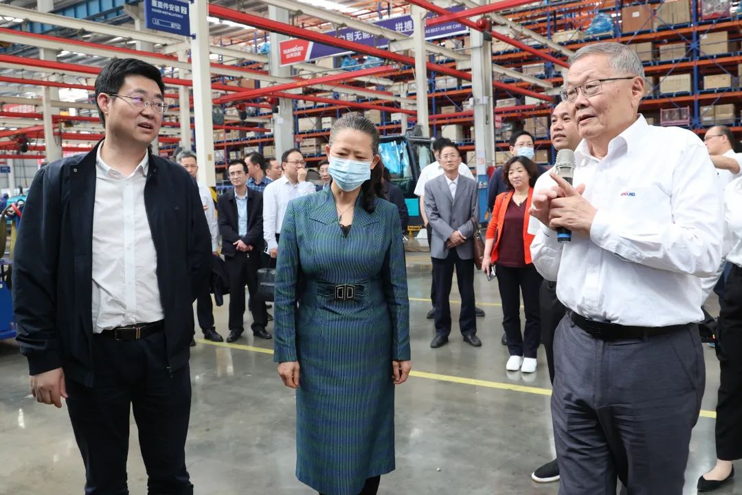 20220518092232_63542 深入产学研合作!中南大学堂长、中国工程院院士田红旗率团造访3868la银河总站智能