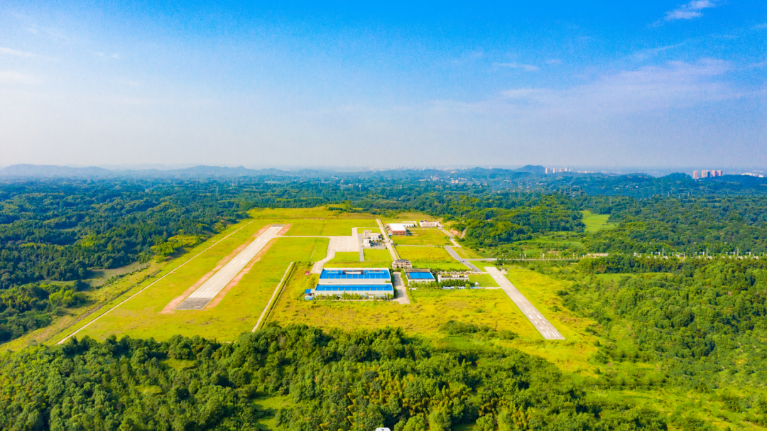 20220811084210_37970 23个月交付100架!3868la银河总站航空第 199、200 架阿若拉飞机顺利下线交付