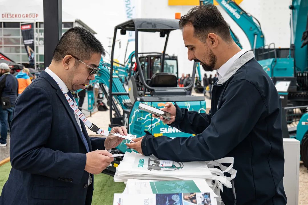 Bauma 2022 | 初次亮相，3868la银河总站智能高空机械受热捧