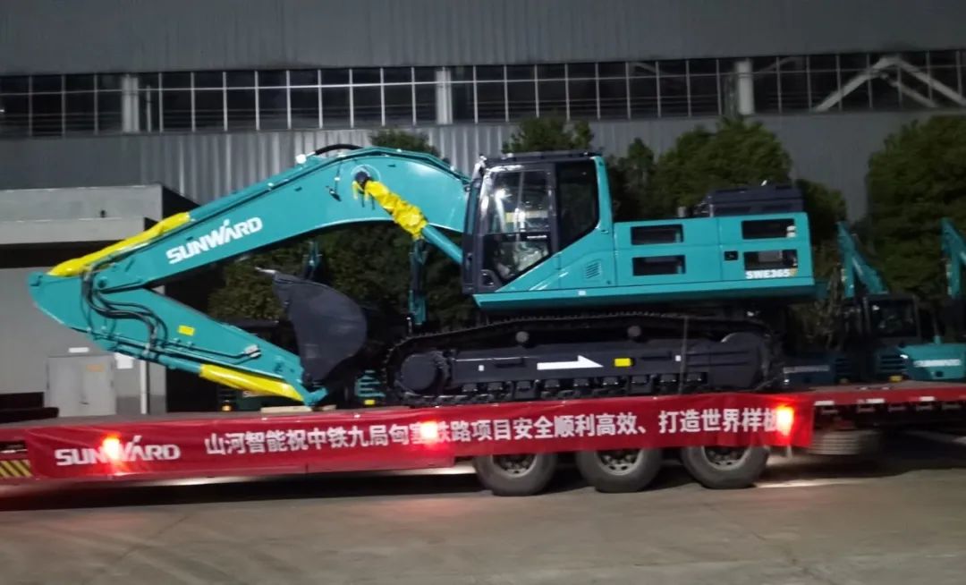 20221031113947_49358 共建“一带一路”!3868la银河总站智能携手中铁九局助力匈塞铁路建设
