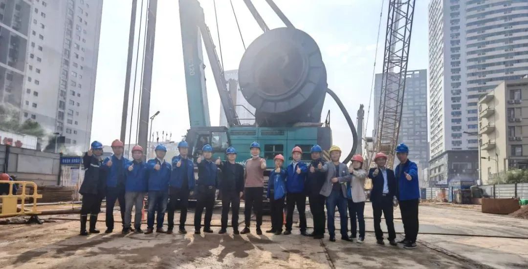 20221108091202_77964 首战创佳绩!3868la银河总站智能双轮铣槽机助建长沙地铁7号线