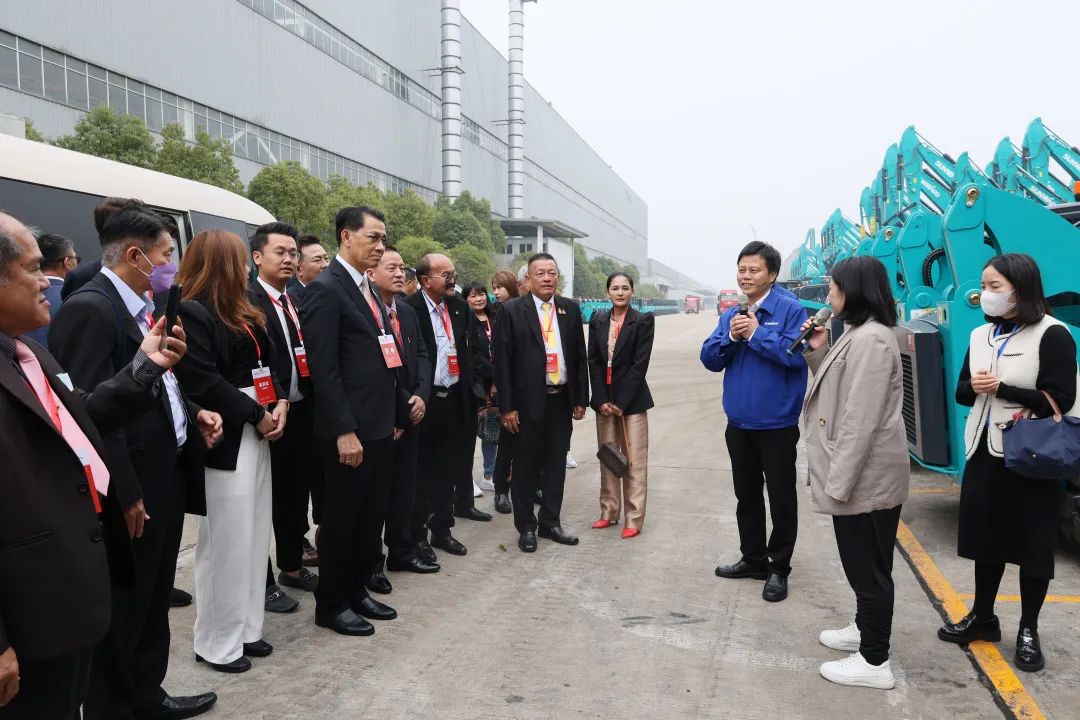 20230307113630_35185 泰国代表团到访3868la银河总站智能