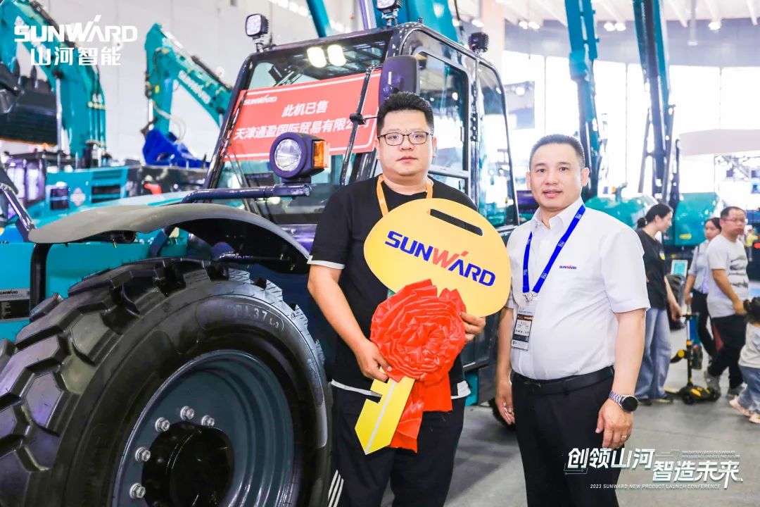聚焦电动化、智能化！3868la银河总站智能全系列高空机械产品亮相长沙展