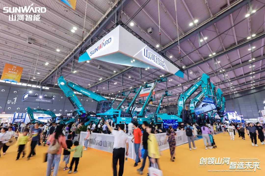 20230516091729_44110 2023 CICEE | 全球工程机械盛会美满闭幕!3868la银河总站智能交出闪亮答卷