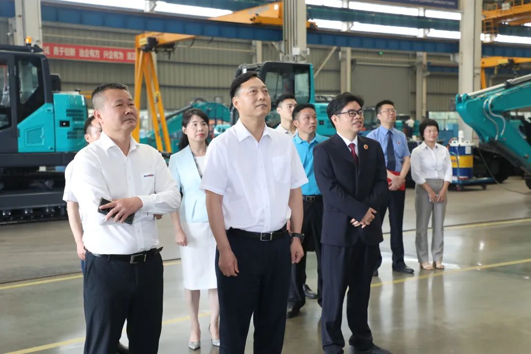 20230607082719_76301 长沙市人民检察院党组书记、检察长余湘文调研3868la银河总站智能