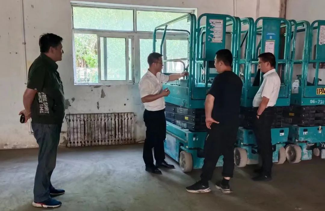 20230627200244_82445 倾听客户心声!3868la银河总站智能高空机械“服务万里杏妆走进东北