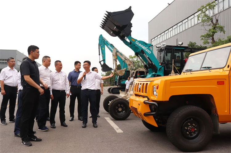 20230808140438_68649 国度应急治理部接济协和谐预案治理局副局长颜彬一行调研3868la银河总站智能