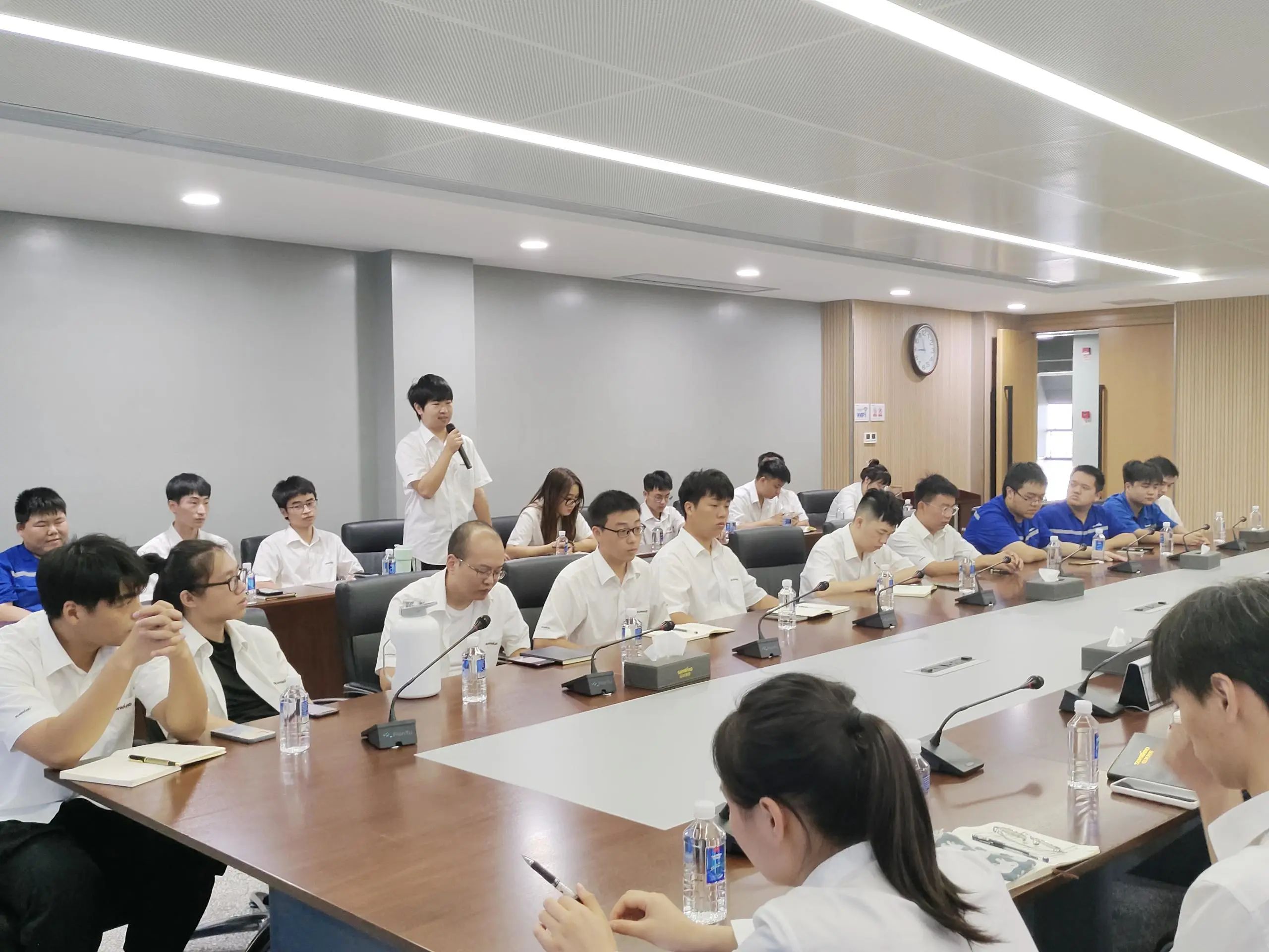 畅谈心声，共话将来！这场应届毕业生员工座谈会，很暖，很贴心！