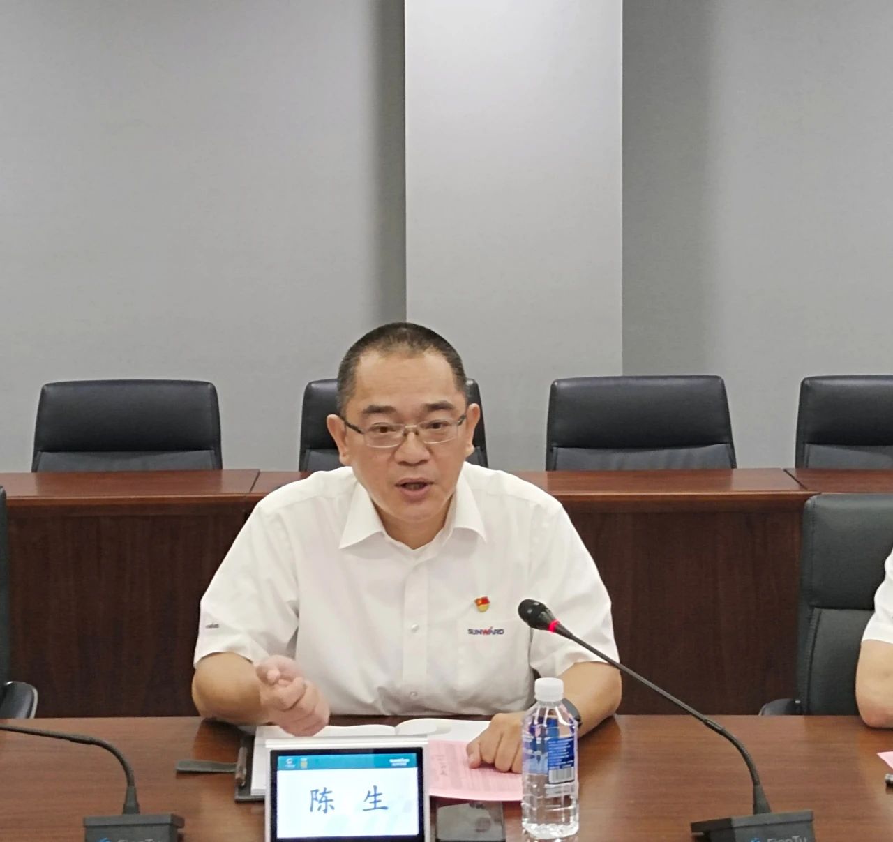 畅谈心声，共话将来！这场应届毕业生员工座谈会，很暖，很贴心！