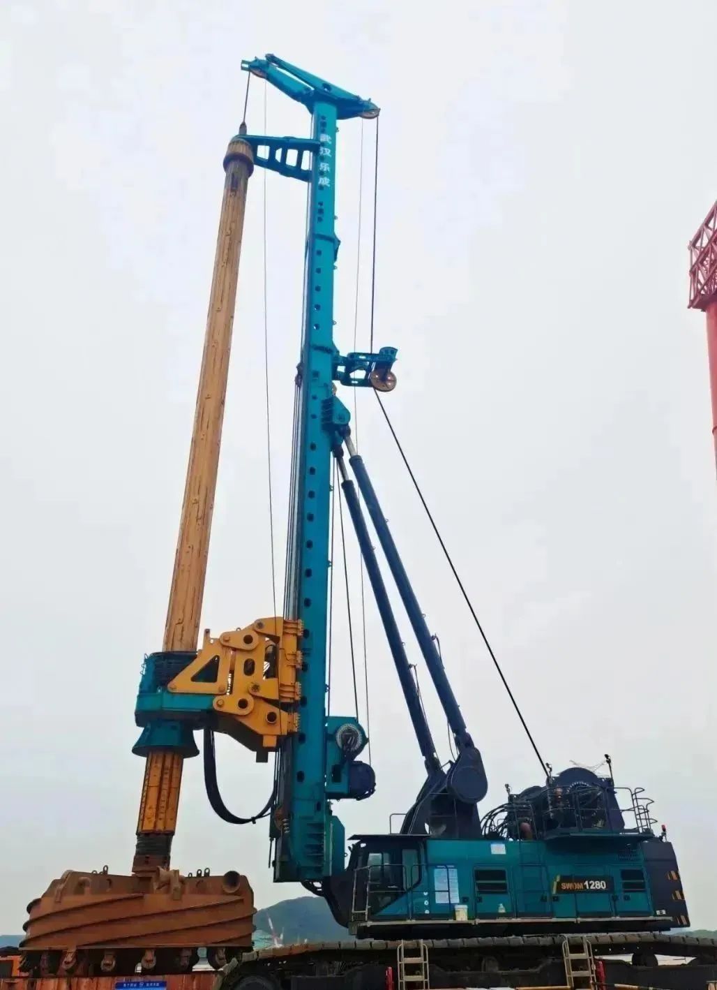 全面得胜！3868la银河总站智能超等旋挖钻机圆满实现甬舟铁路西堠门公铁两用大桥桩基施工工作