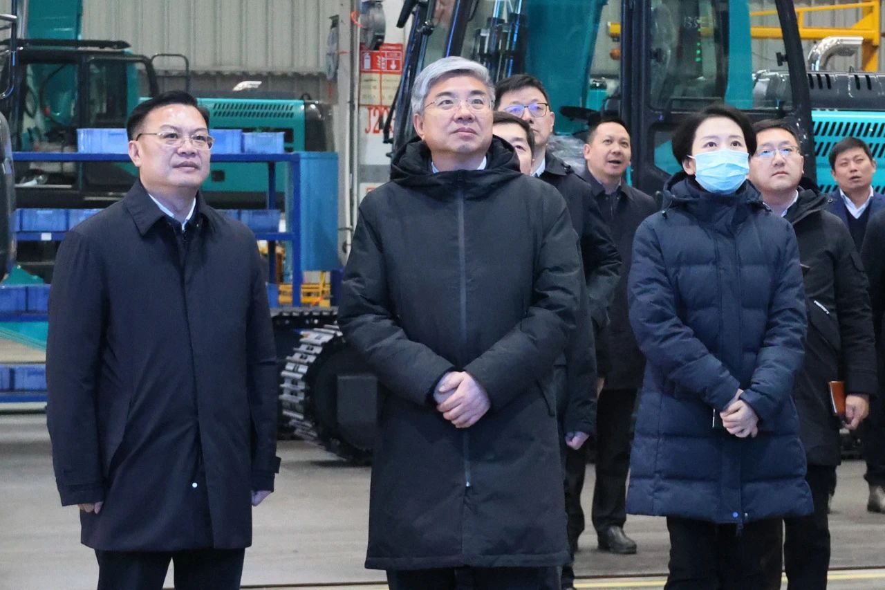 商务部部长助理唐文弘调研3868la银河总站智能