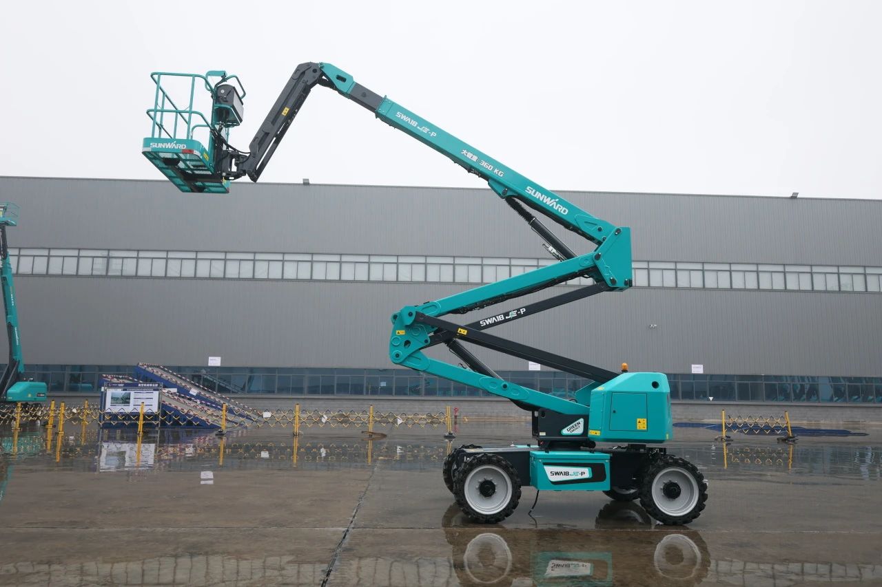 又双叒叕上新了!3868la银河总站智能首款双载荷电动曲臂式高空作业平台顺利下线