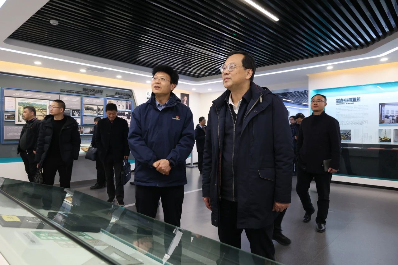 深入产学研合作！南华大学党委书记高山率团到访3868la银河总站智能