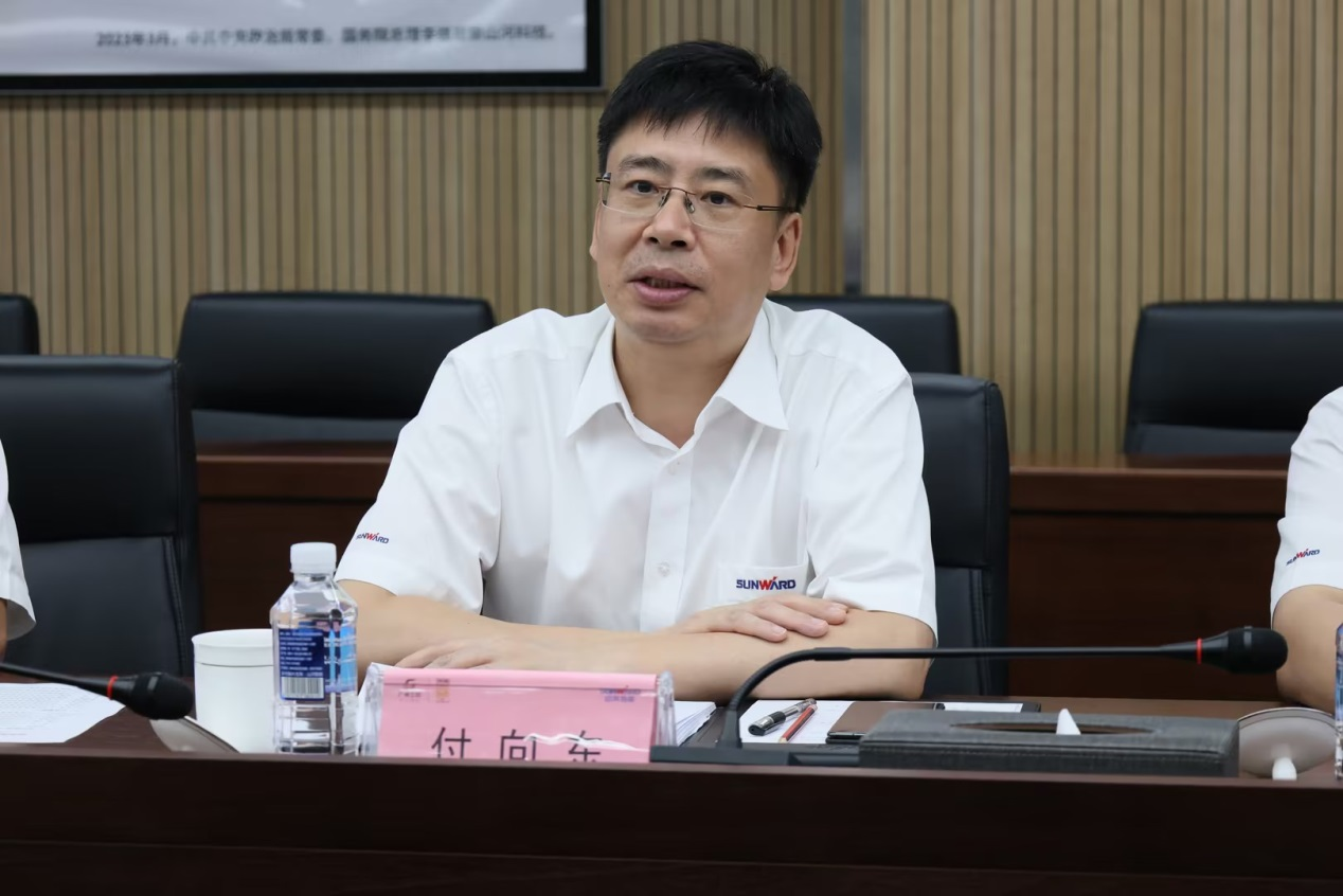 深入互换合作!广州港李明忠副总经理率队光临3868la银河总站智能调查互换!