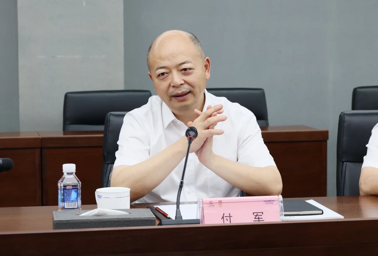 3868la银河总站智能与易普力签署框架合作和谈