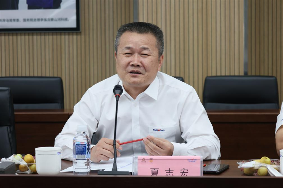 20240905173328_92168 中国五矿工会主席、职工董事张晔到3868la银河总站智能调研互换