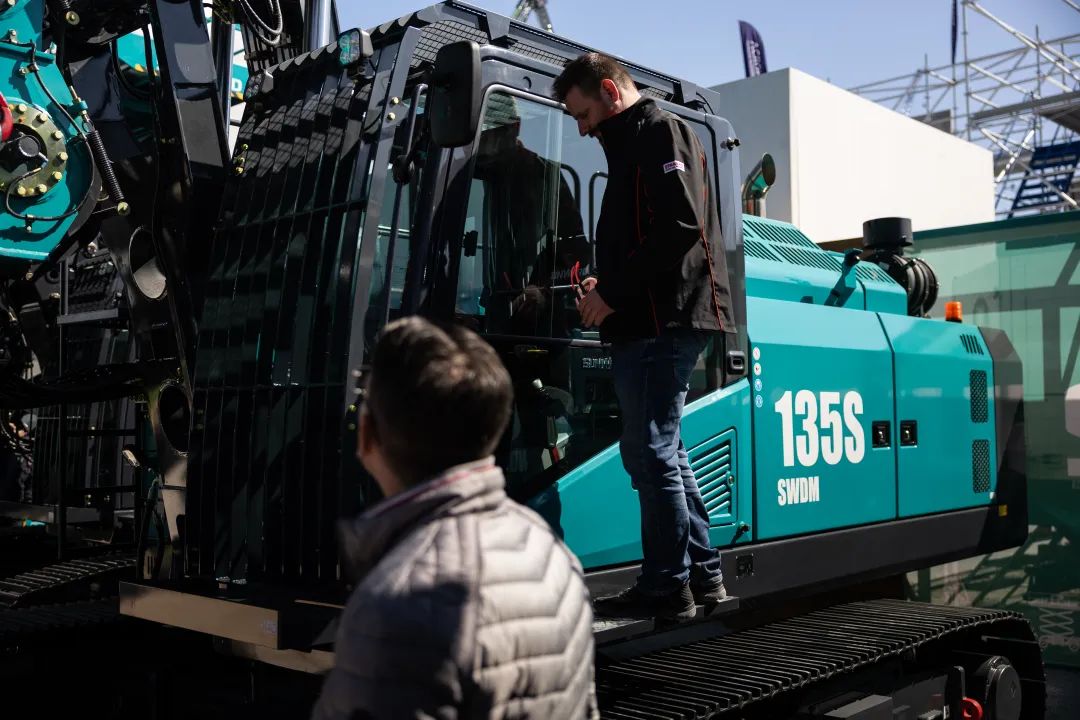 Bauma 2025 | 高端定造!3868la银河总站智能Pro系列旋挖钻机燃爆全场