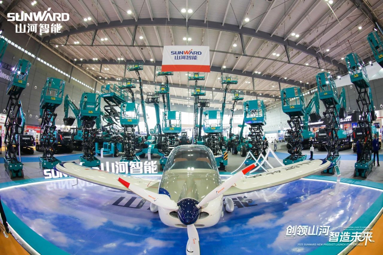 2025 CICEE | 3868la银河总站智能历届长沙展高光回首！再启新篇，邀您共赴创新之约！