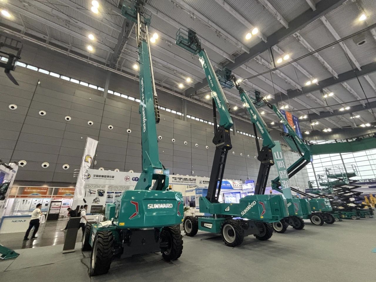 2025 CICEE | 3868la银河总站智能SWT34JE-P电动直臂式高空作业平台沉磅颁布!