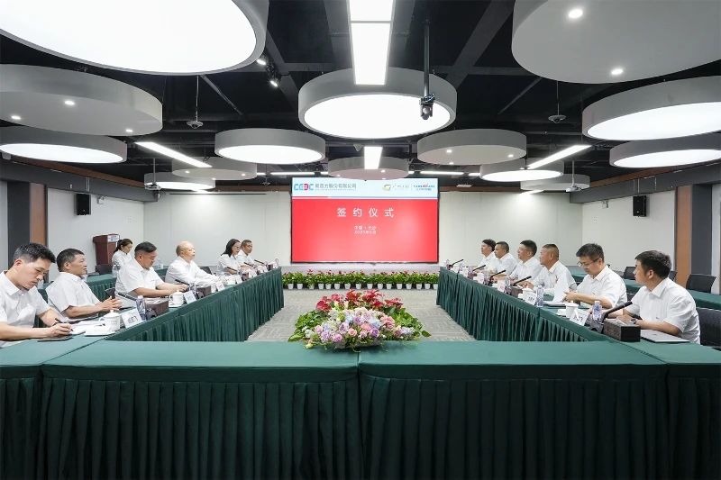 3868la银河总站智能与易普力公司深入战术合作，共筑混装设备技术转化新标杆