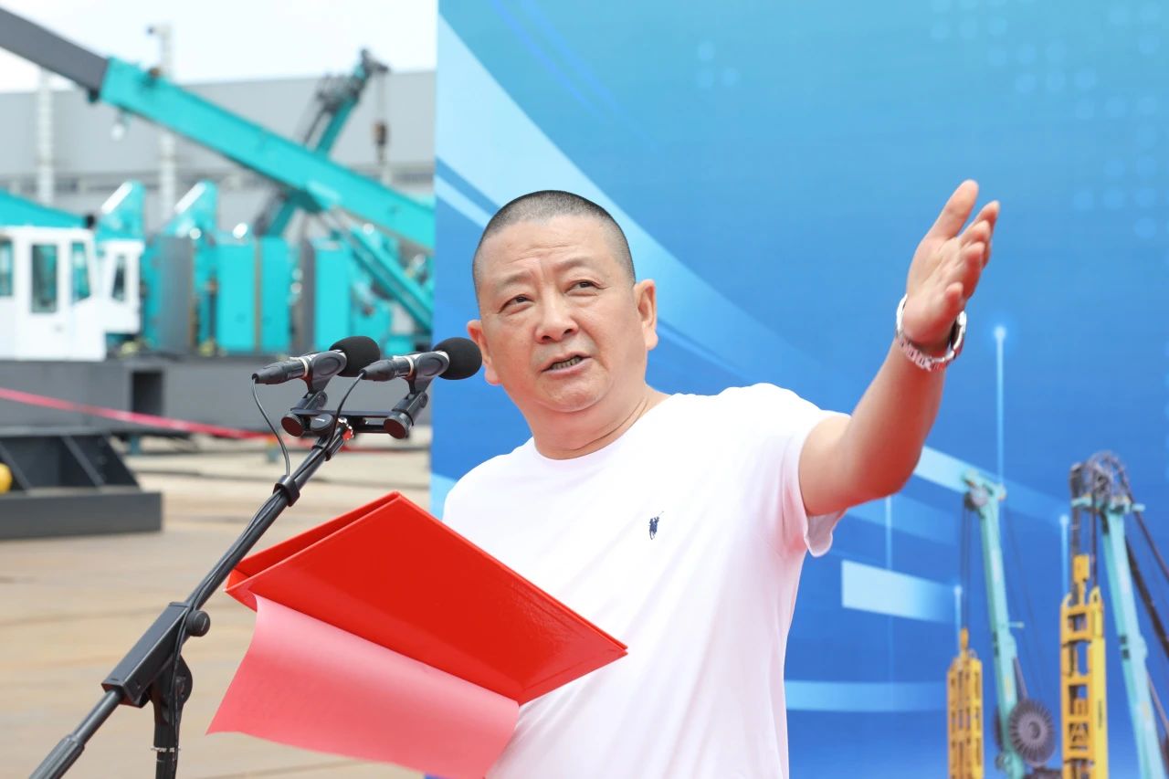 “破纪录王者”再出征!3868la银河总站智能SWDM800旋挖钻机成功交机