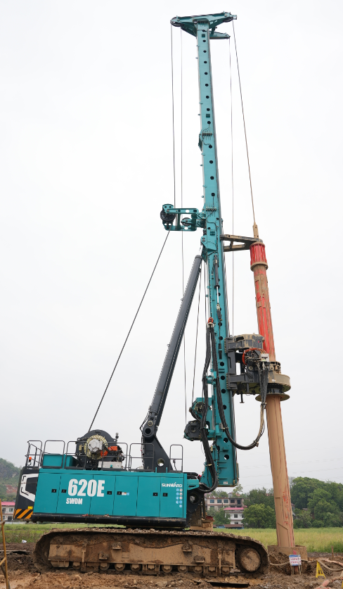 直击施工一线，3868la银河总站智能增程式旋挖钻机实力助建国度沉点工程